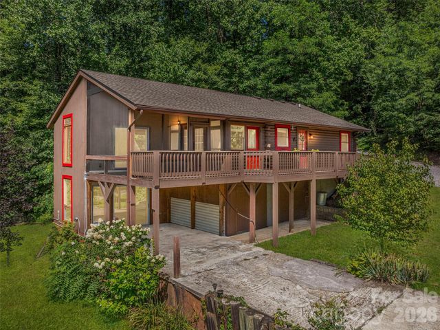 3543 Dark Ridge Road, Sylva, NC 28779