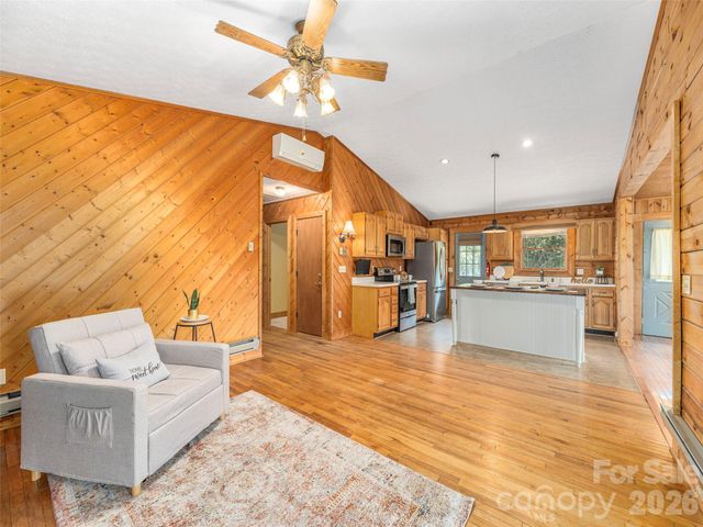 3543 Dark Ridge Road, Sylva, NC 28779