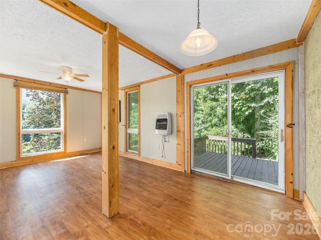 3543 Dark Ridge Road, Sylva, NC 28779