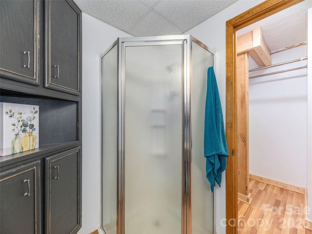 3543 Dark Ridge Road, Sylva, NC 28779