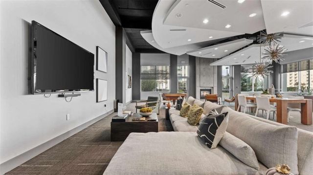 250 Pharr Road 712, Atlanta, GA 30305