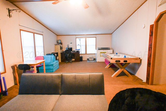 314 Cactus Road, Stinnett, TX 79083