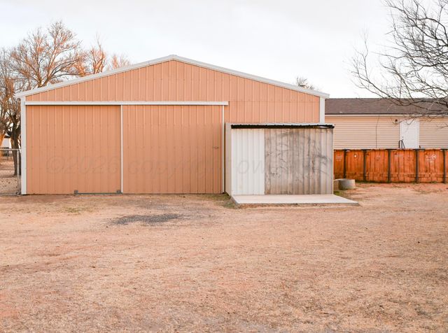 314 Cactus Road, Stinnett, TX 79083