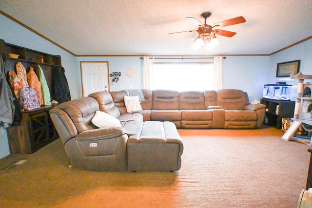 314 Cactus Road, Stinnett, TX 79083