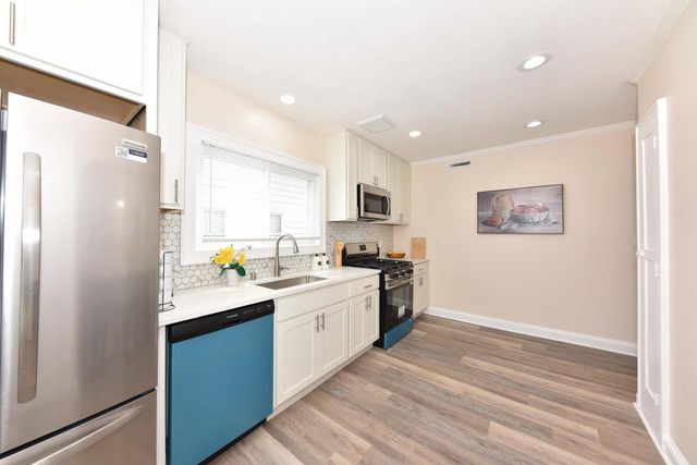 4476 N 54th STREET, Milwaukee, WI 53218