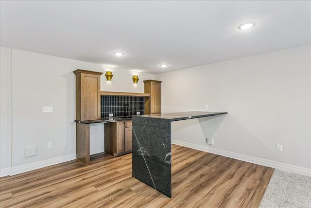 2591 N Doris Ct, Wichita, KS 67205
