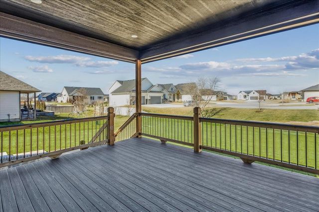 2591 N Doris Ct, Wichita, KS 67205