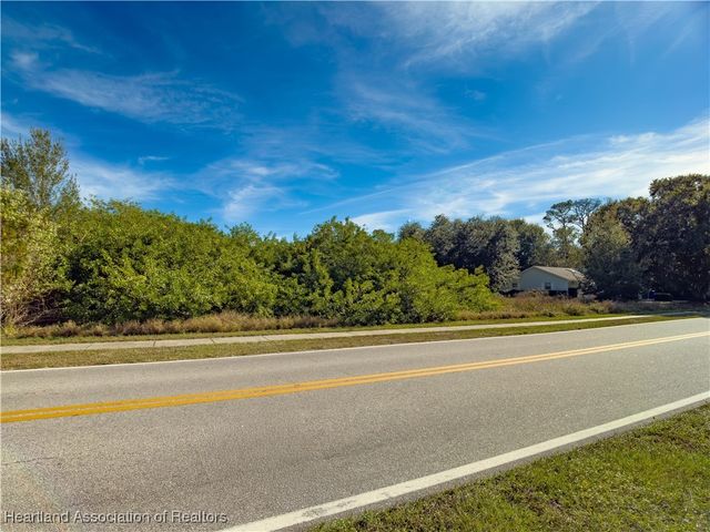 539 S Sun N Lakes Boulevard, Lake Placid, FL 33852