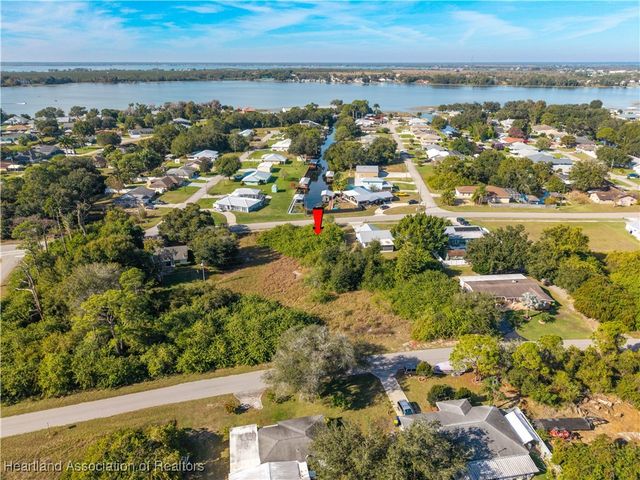 539 S Sun N Lakes Boulevard, Lake Placid, FL 33852