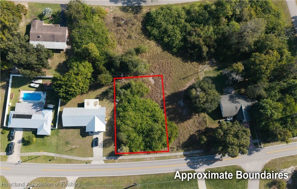 539 S Sun N Lakes Boulevard, Lake Placid, FL 33852