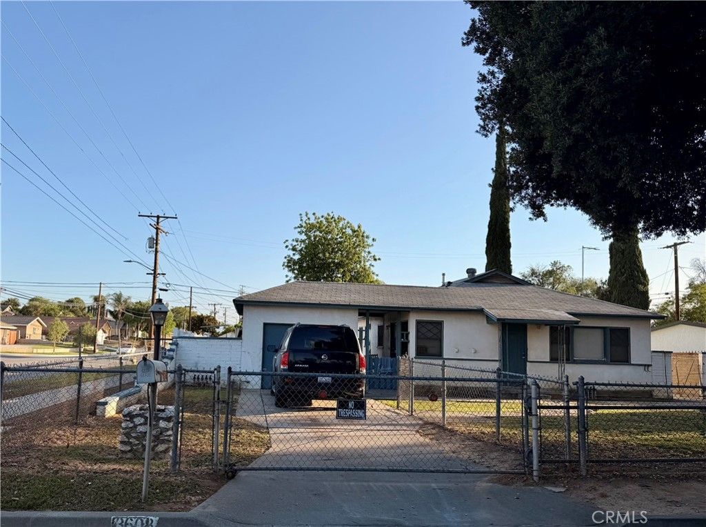 Image 1 of property listing at 3608 Post, Riverside, CA 92501