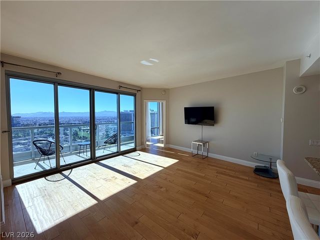 322 Karen Avenue 2803, Las Vegas, NV 89109