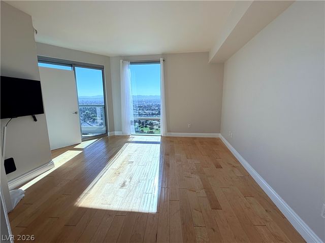 322 Karen Avenue 2803, Las Vegas, NV 89109