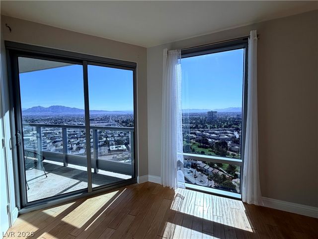 322 Karen Avenue 2803, Las Vegas, NV 89109