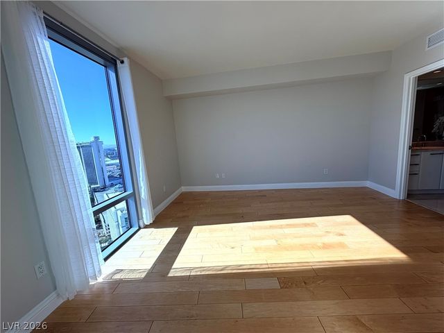 322 Karen Avenue 2803, Las Vegas, NV 89109