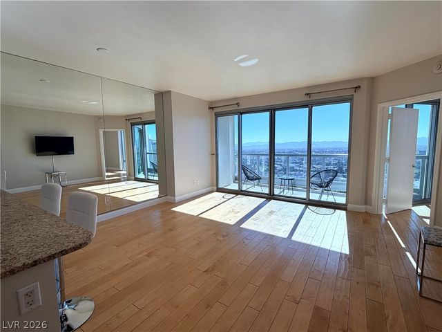 322 Karen Avenue 2803, Las Vegas, NV 89109