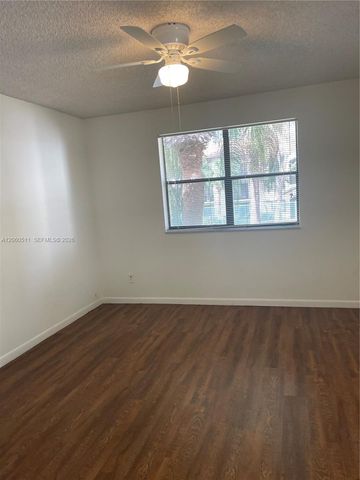 510 S Park Road 2210, Hollywood, FL 33021