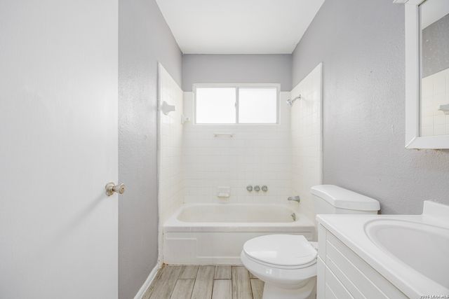 4402 BRIGHT SUN ST, San Antonio, TX 78217