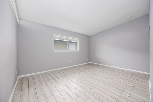 4402 BRIGHT SUN ST, San Antonio, TX 78217