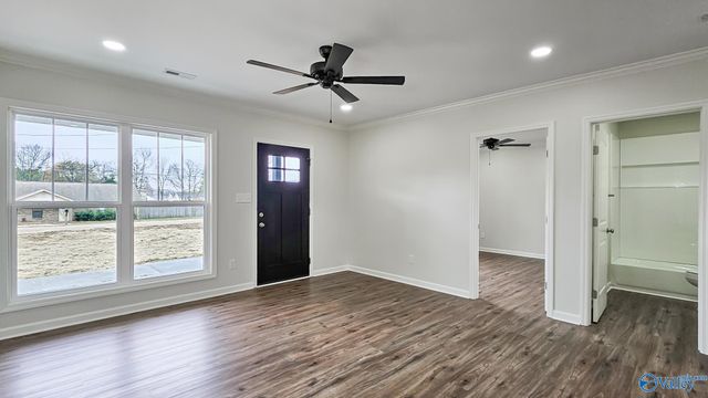 16674 Hampton Lane, Athens, AL 35611