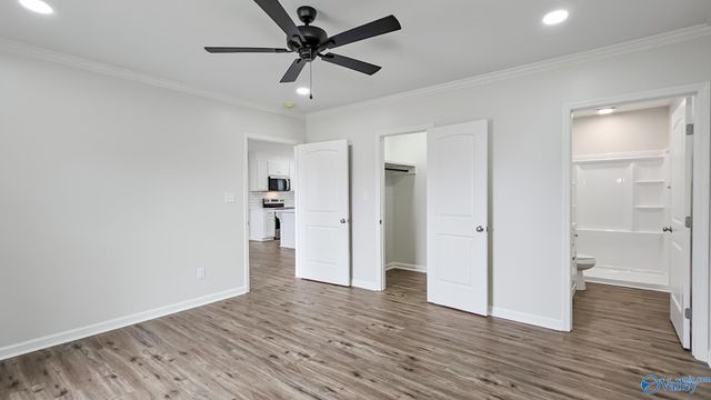 16674 Hampton Lane, Athens, AL 35611