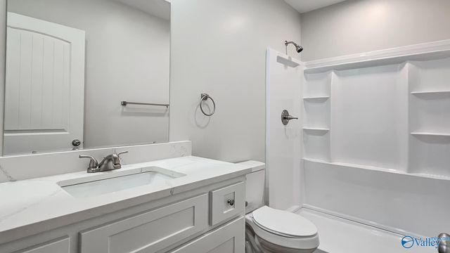 16674 Hampton Lane, Athens, AL 35611