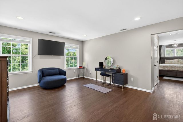 25 Gordon Avenue, Spotswood, NJ 08884