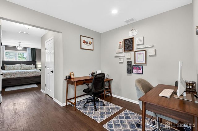 25 Gordon Avenue, Spotswood, NJ 08884