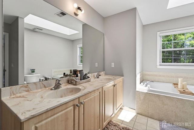 25 Gordon Avenue, Spotswood, NJ 08884