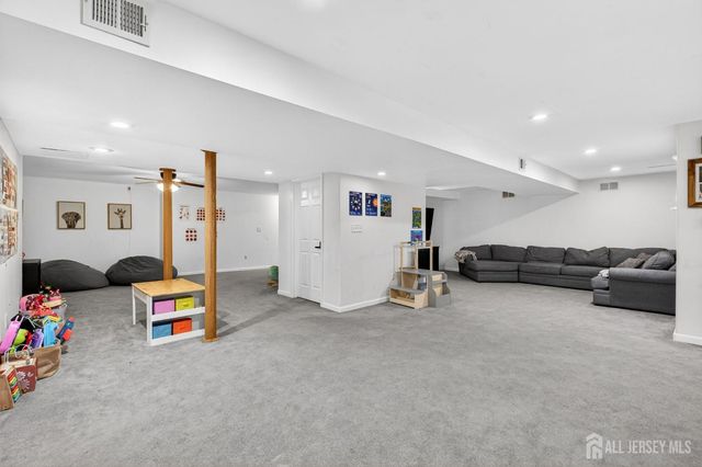 25 Gordon Avenue, Spotswood, NJ 08884
