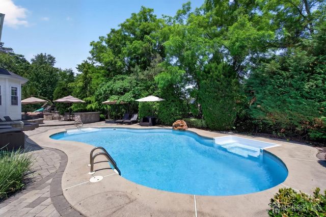 25 Gordon Avenue, Spotswood, NJ 08884