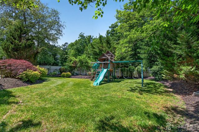 25 Gordon Avenue, Spotswood, NJ 08884