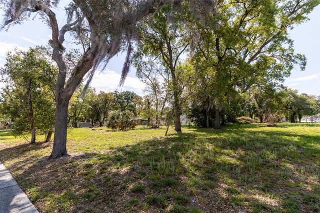 105 N KIRKMAN RD, Orlando, FL 32811