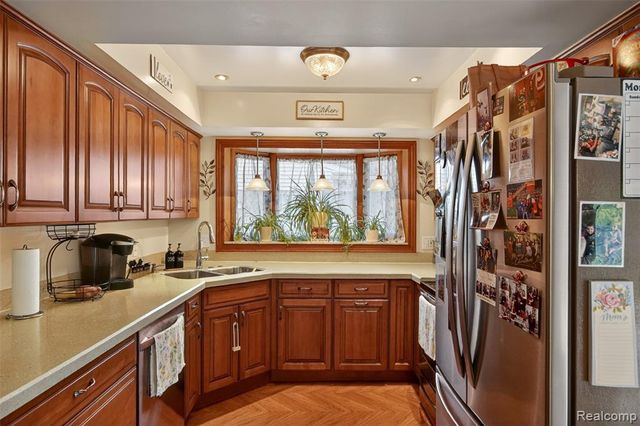 25693 Madden Street, Taylor, MI 48180