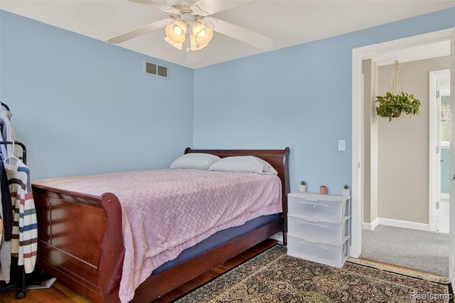 25693 Madden Street, Taylor, MI 48180