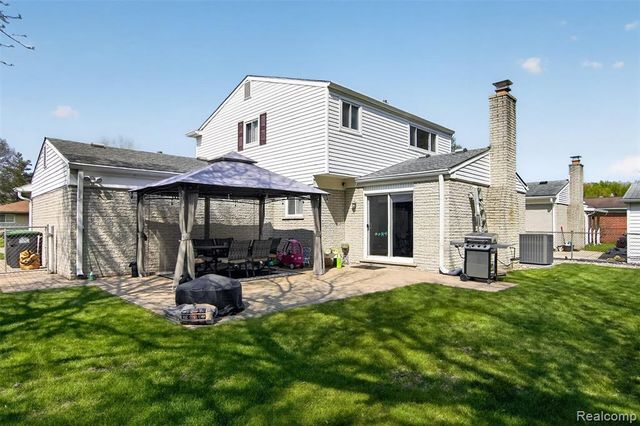 25693 Madden Street, Taylor, MI 48180