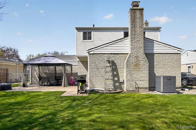 25693 Madden Street, Taylor, MI 48180