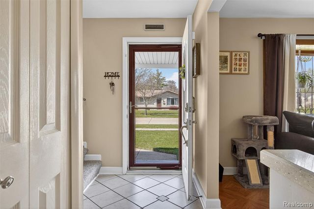 25693 Madden Street, Taylor, MI 48180