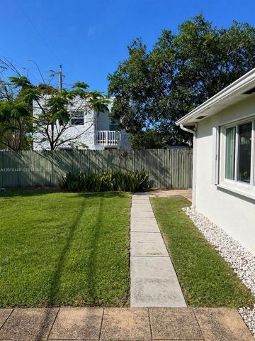 1601 N K St, Lake Worth, FL 33460