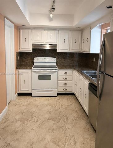 1601 N K St, Lake Worth, FL 33460