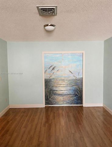 1601 N K St, Lake Worth, FL 33460