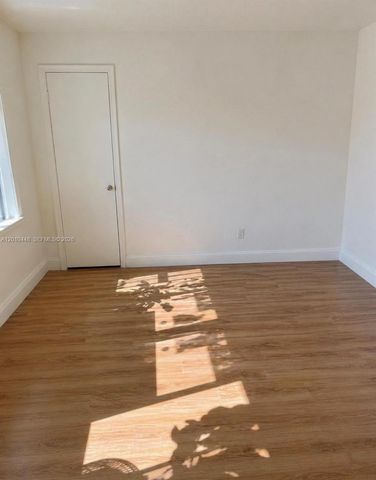 1601 N K St, Lake Worth, FL 33460