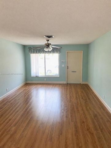 1601 N K St, Lake Worth, FL 33460