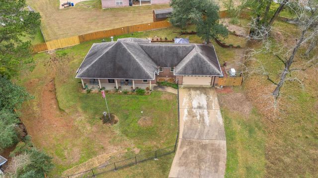 714 Quail Hollow Drive, Huntsville, TX 77340