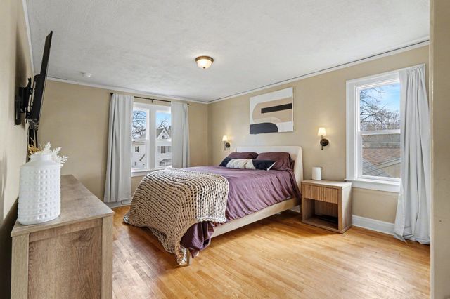 2443 Cherrywood Court SW, Wyoming, MI 49519