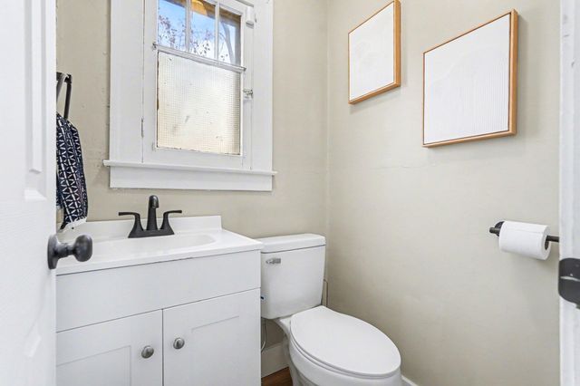 2443 Cherrywood Court SW, Wyoming, MI 49519