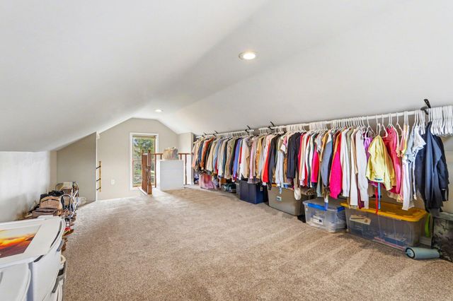 2443 Cherrywood Court SW, Wyoming, MI 49519