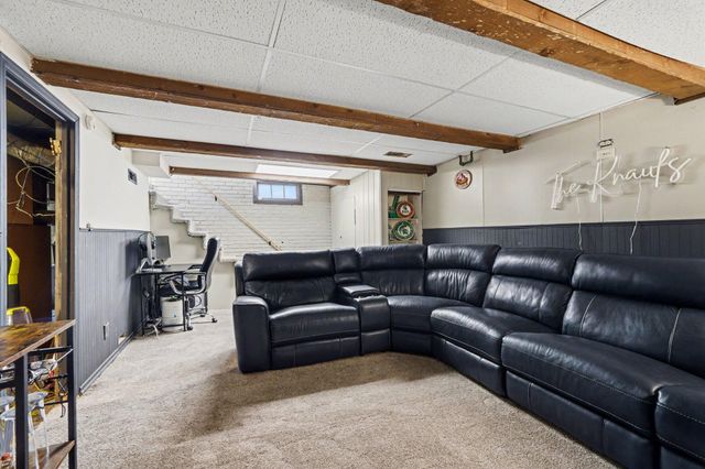 2443 Cherrywood Court SW, Wyoming, MI 49519