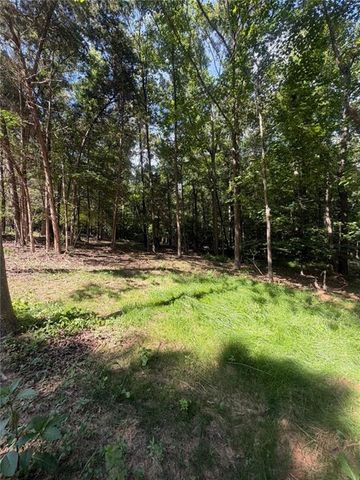 2606 Whipporwill Drive, Royston, GA 30662