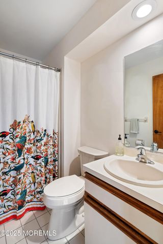 51 White Swan Way, Brick, NJ 08723